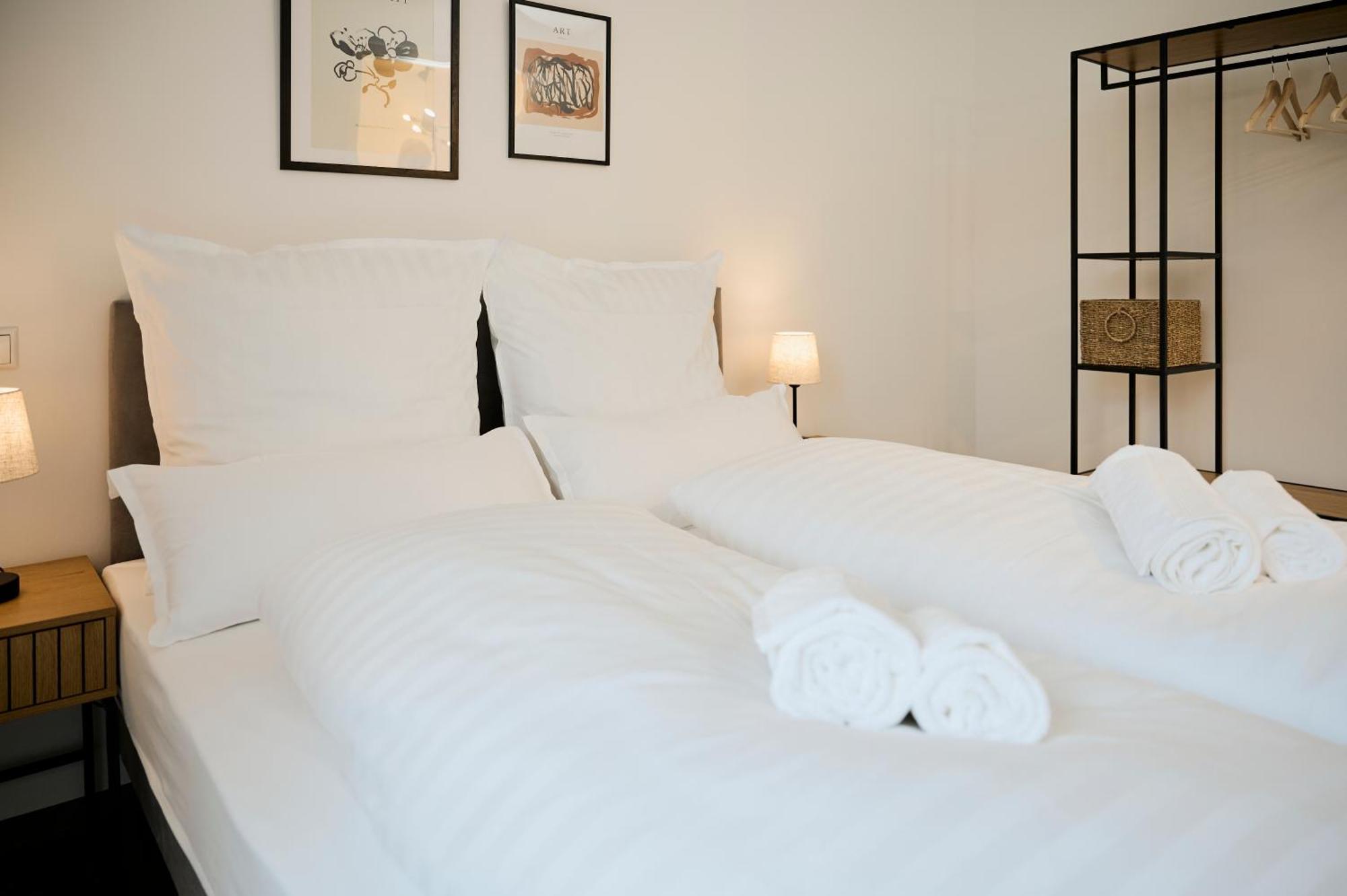 Moderne Apartments Mit Highspeed-Wlan Und Gratis-Tiefgarage Ihr Perfekter Rueckzugsort Nahe Dem Zentrum Und Der Therme I Barrierearm 바트키싱엔 외부 사진